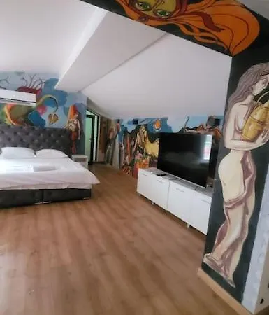 Elegant Loft Penthouse 아파트